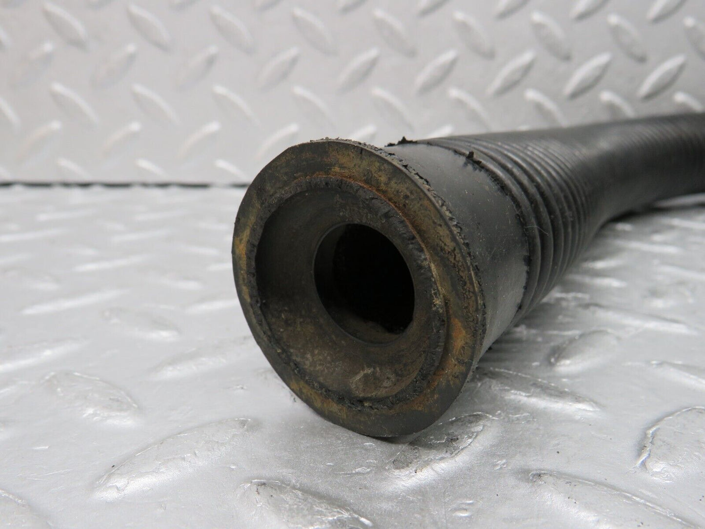 37578 Mercedes-Benz W109 300SEL Trunk Water Drain Hose Pipe