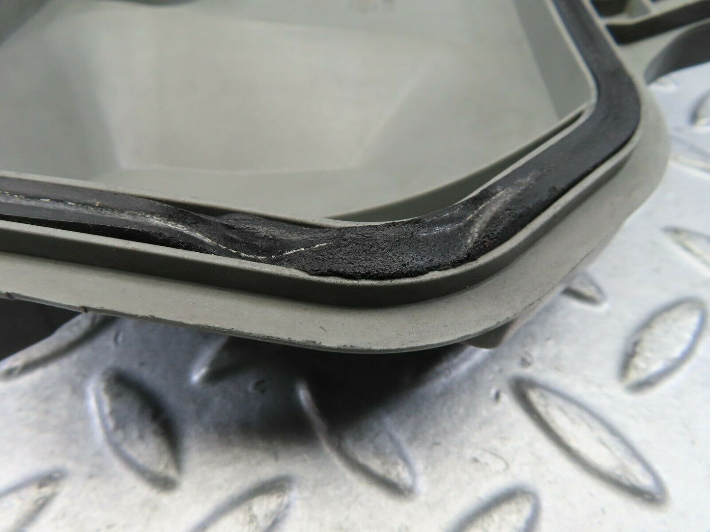 9234 Mercedes-Benz C124 300CE Coupe Bosch Headlight Cover Right