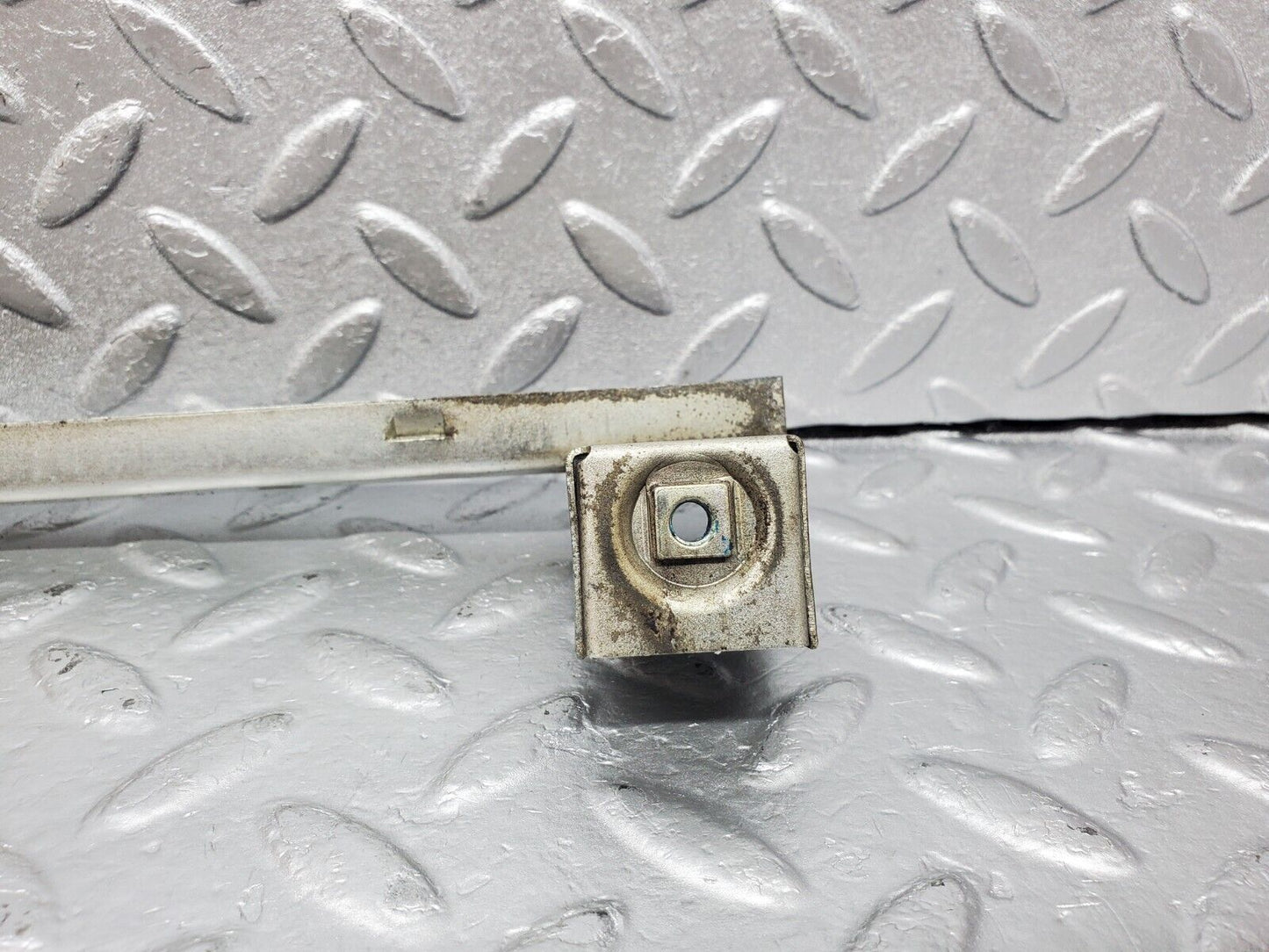 45816 Mercedes-Benz W126 420SE Rear Left Window Channel