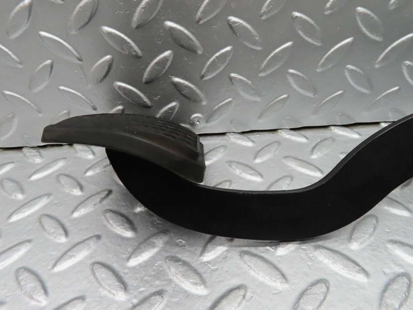 20622 Mercedes-Benz R107 450SL Brake Pedal