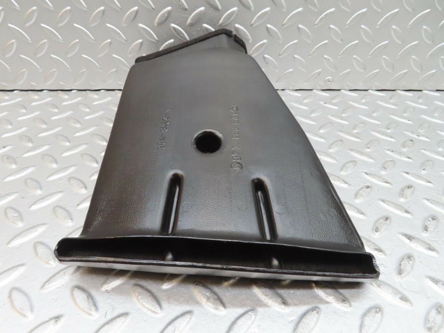 15305 Mercedes-Benz W123 230E Air Duct Heater Ventilation Left 1238310446