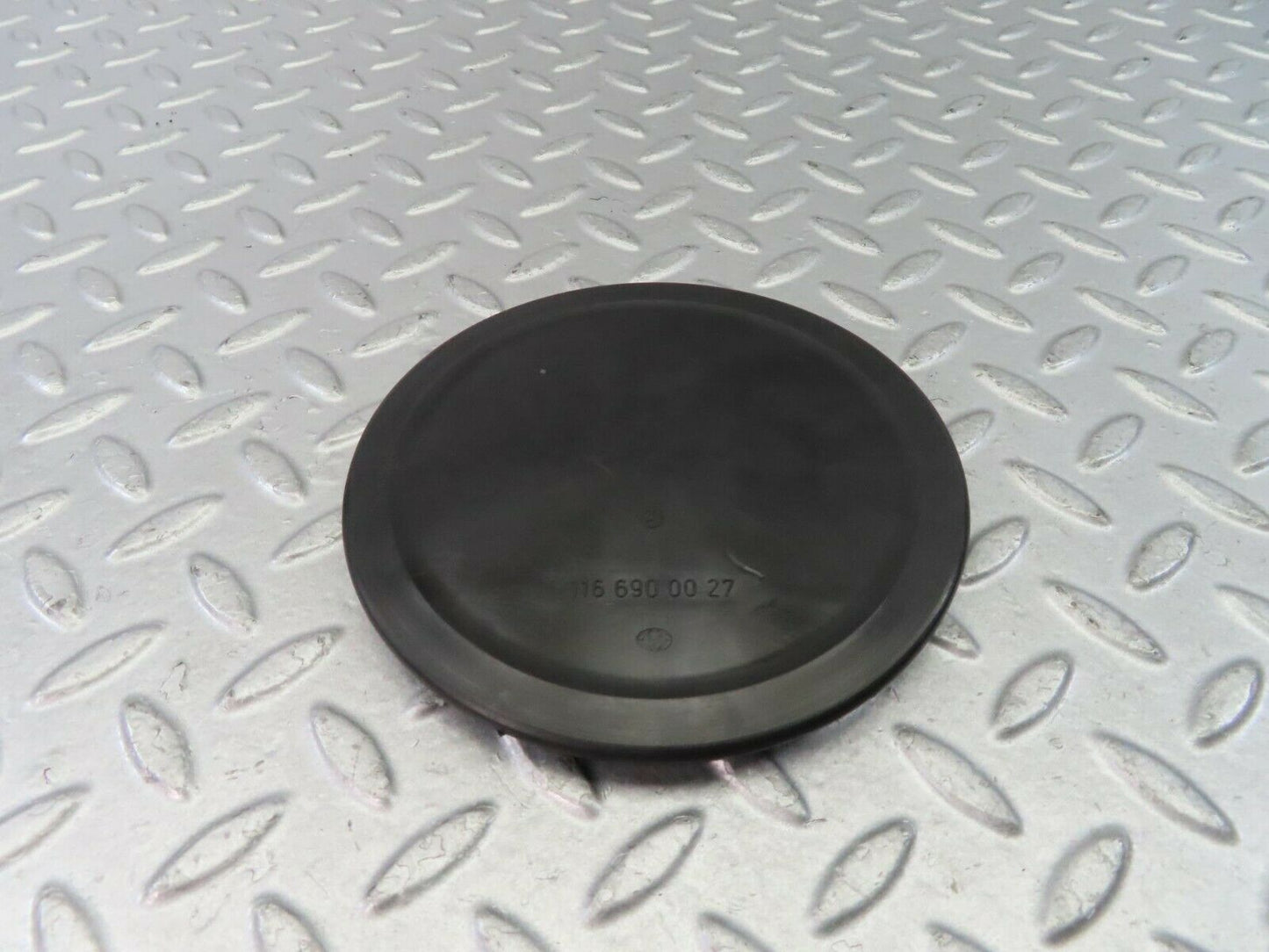 9317 Mercedes-Benz C124 300CE Coupe Fuel Tank Access Cover Panel 1166900027