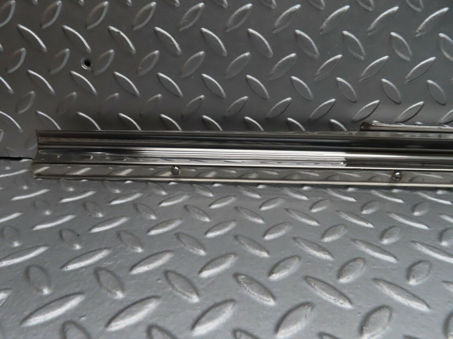 20391 Mercedes-Benz W114 280CE Coupe Left Door Sill Chrome