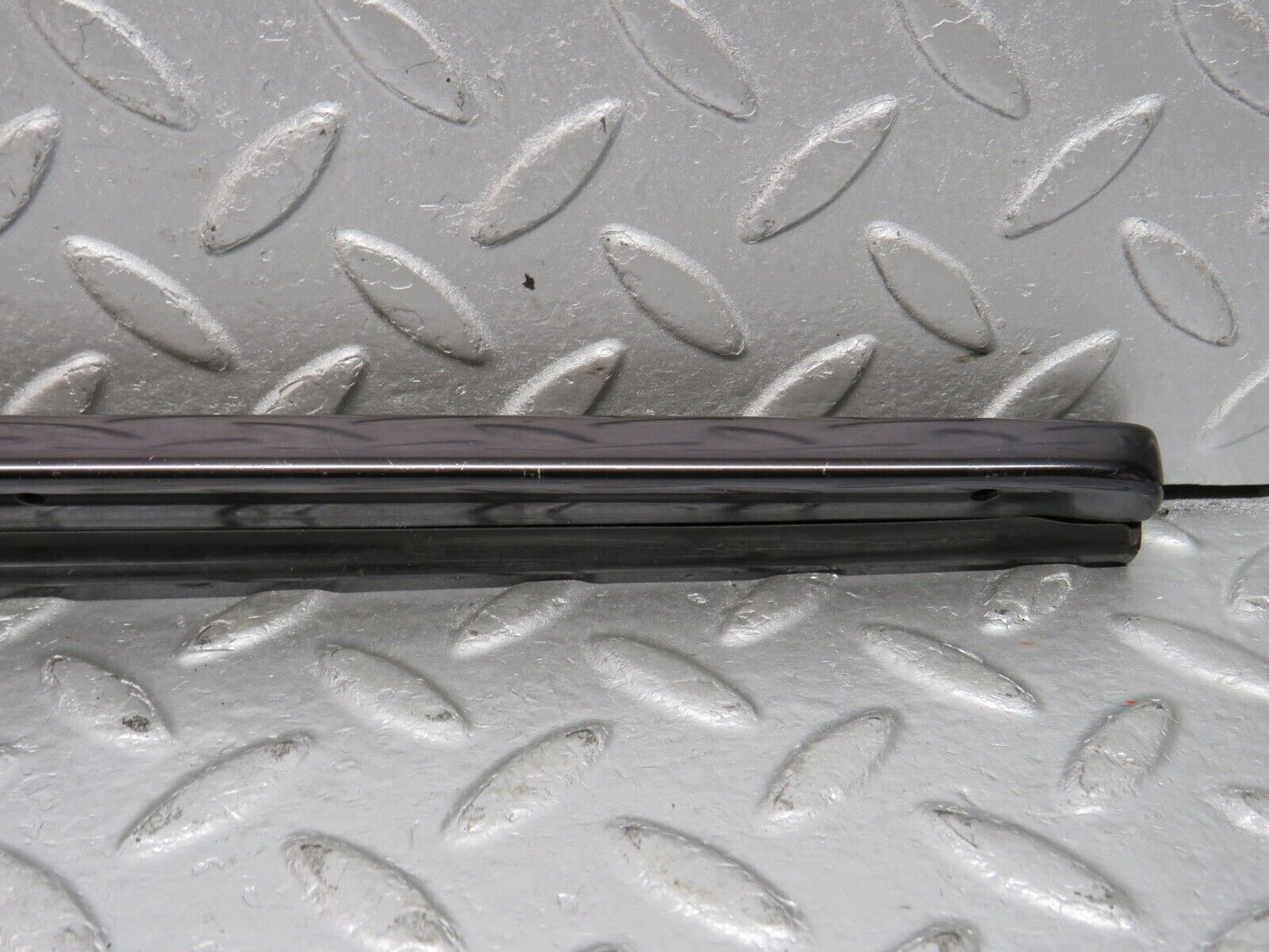 39658 Mercedes-Benz R129 320SL Coupe Trunk Lid Handle Trim 1297580396