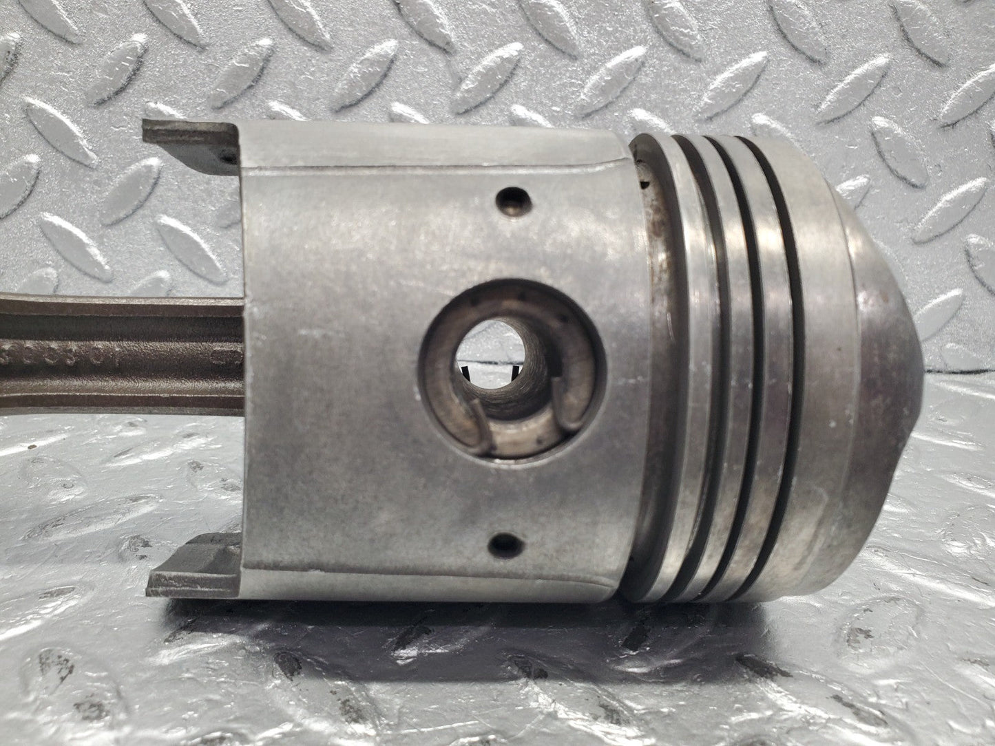 W112 piston and connecting rod 84.98mm used OEM
