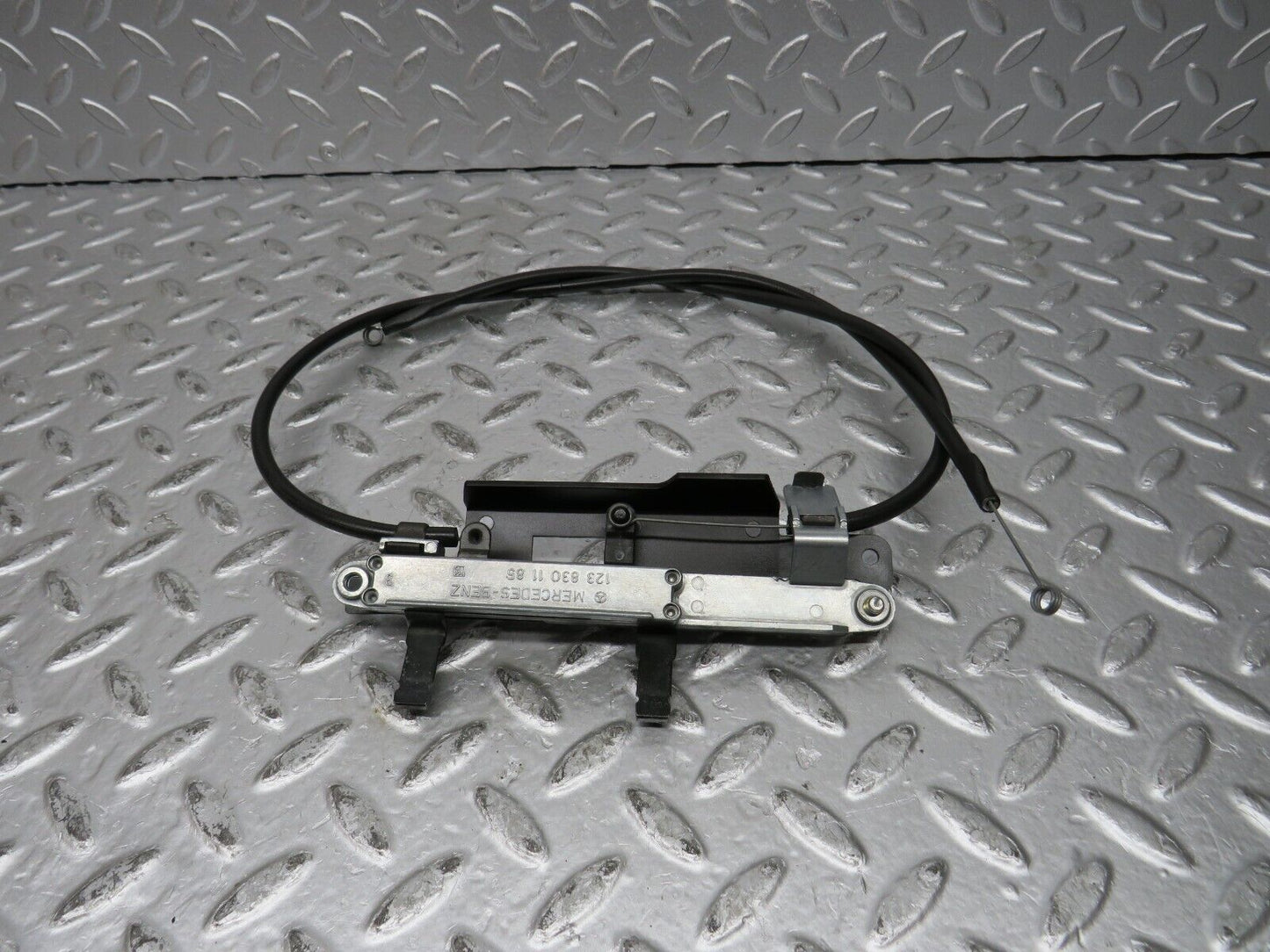 31984 Mercedes-Benz W123 230E Heater Slider Control 1238301185 1238330510