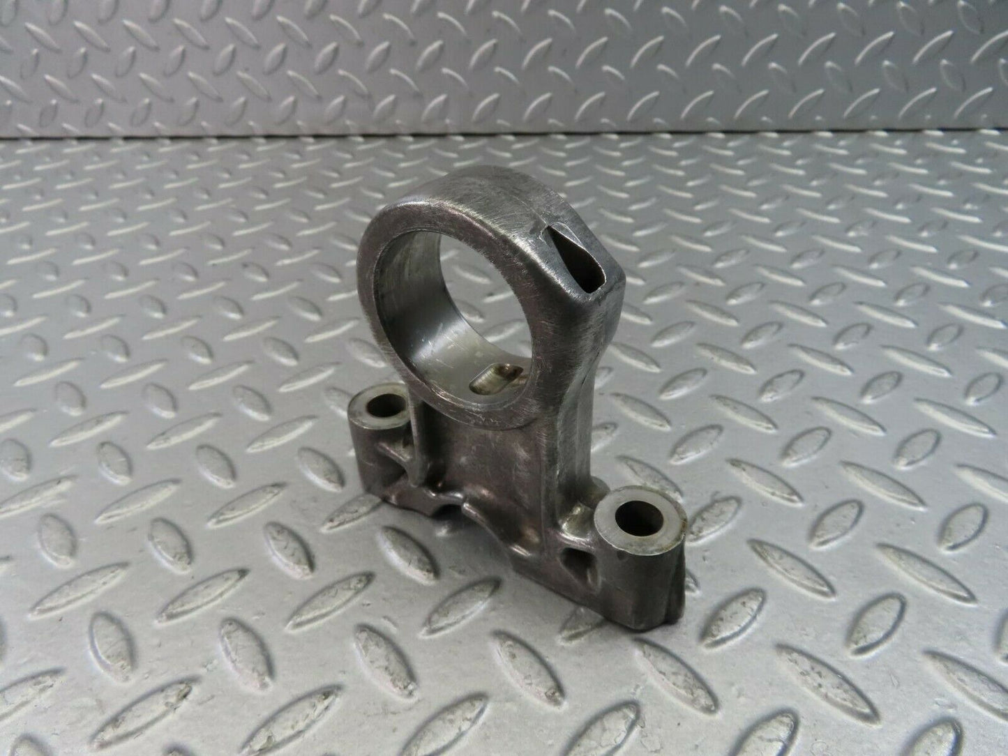 9008 Mercedes-Benz W108 Camshaft Tower Bearing 1140510016
