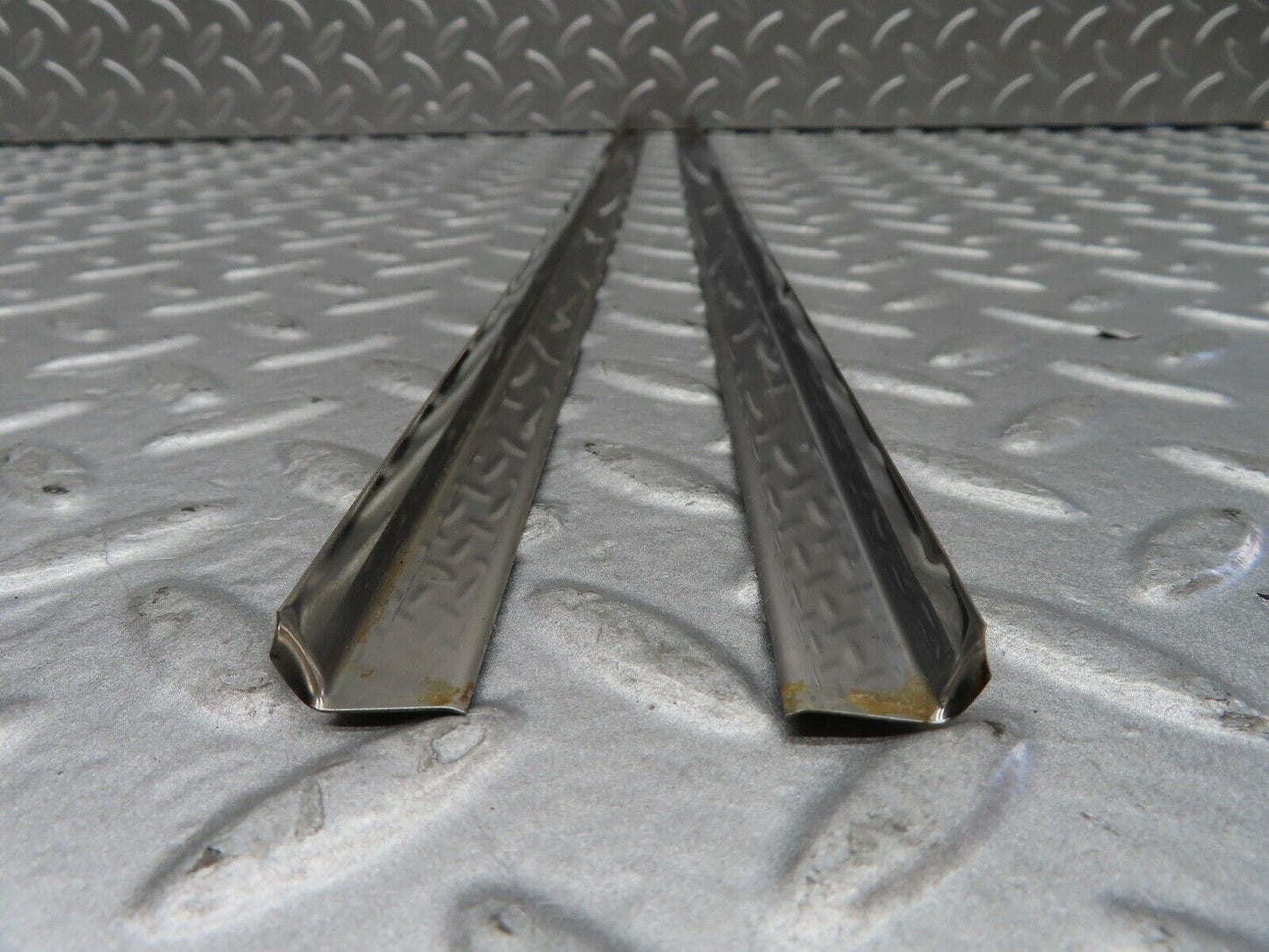 20363 Mercedes-Benz W114 280CE Coupe Sunroof Chrome Trim Set
