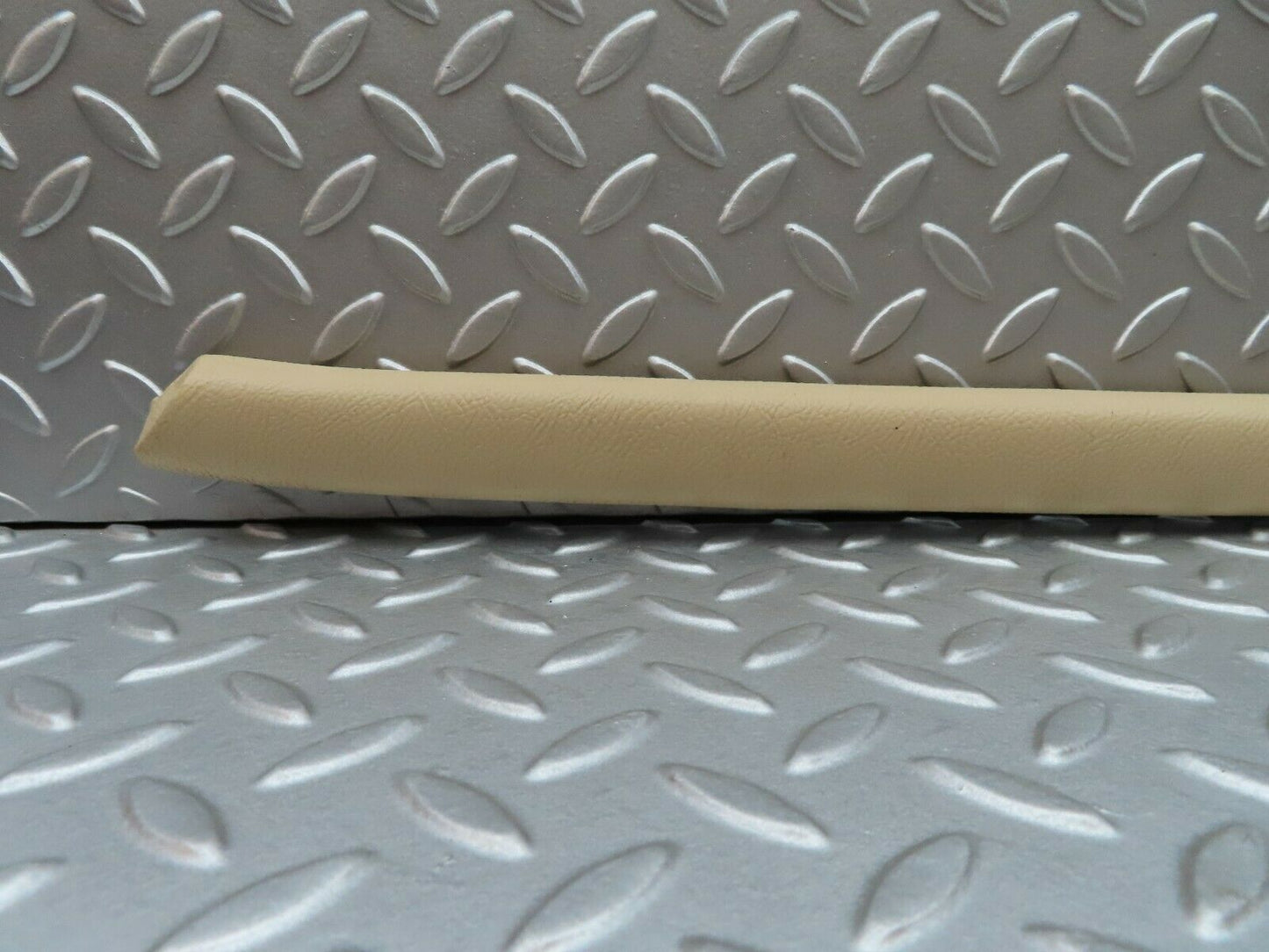 4604 Mercedes-Benz W114 280CE Coupe Interior Roof Panel Trim Left Side Beige