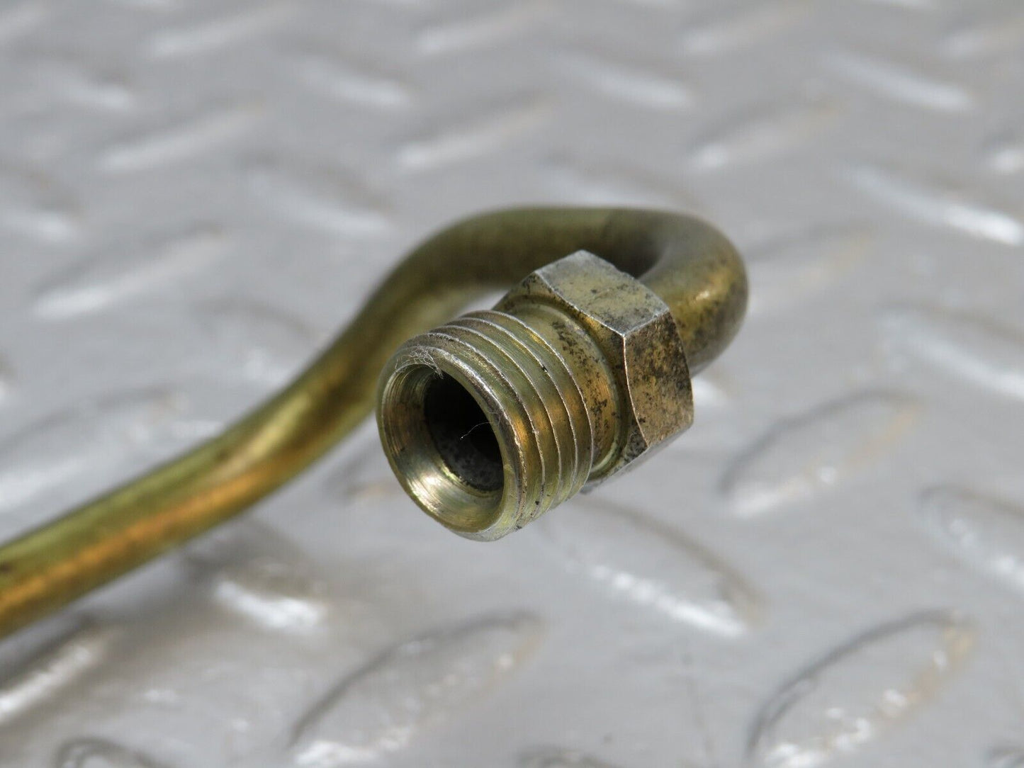 32420 Mercedes-Benz S124 300TE Wagon Fuel Hose Pipe