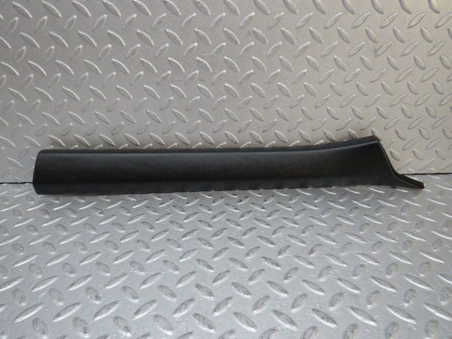 37971 Mercedes-Benz A124 320E Cabriolet A Pillar Cover Right Side Black