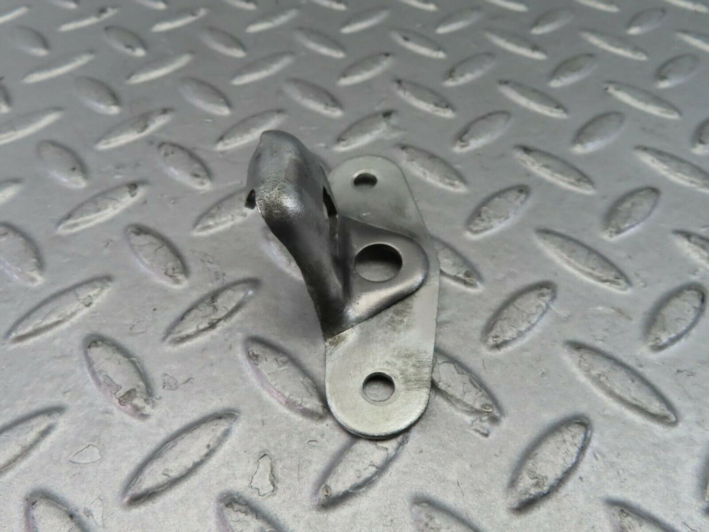 9678 Mercedes-Benz C123 280CE Coupe Trunk Lock Latch 1237580150