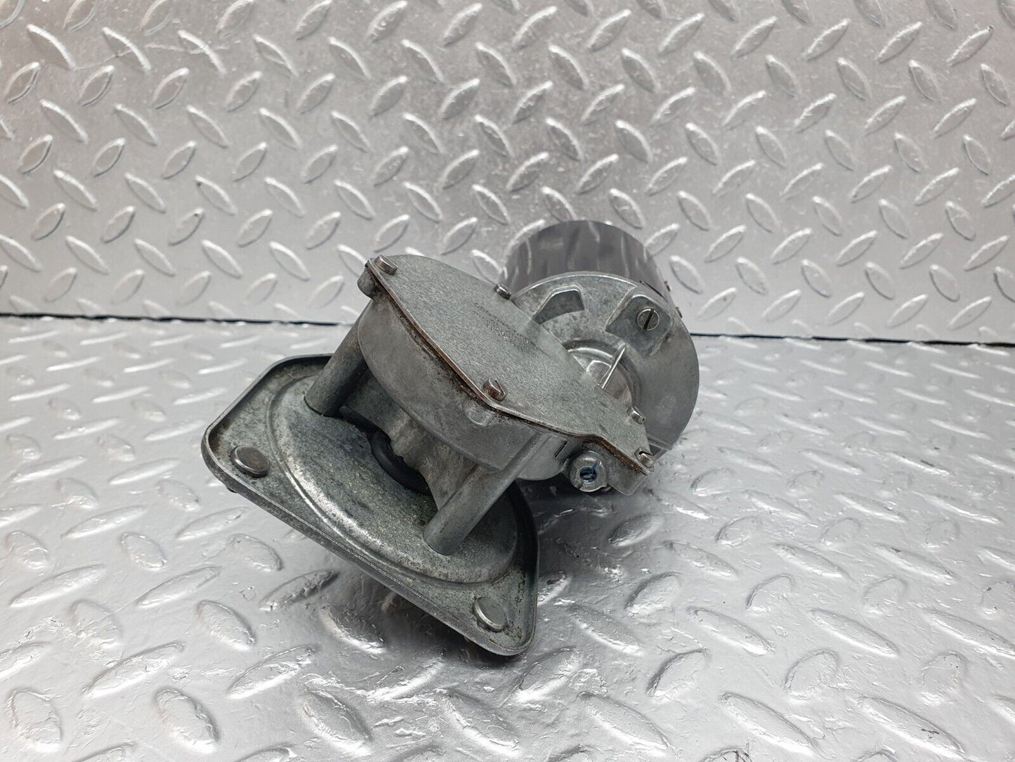 43356 Mercedes-Benz W108 280SE Wiper Motor Bosch 0390446055