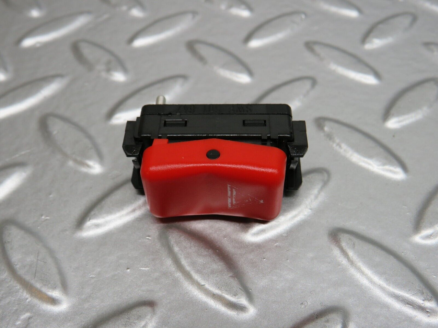24685 Mercedes-Benz W140 S320 Hazard Warning Light Switch 1408216451