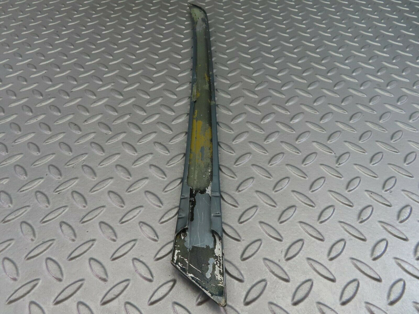 7332 Mercedes-Benz W116 450SE A Pillar Exterior Trim Left Side