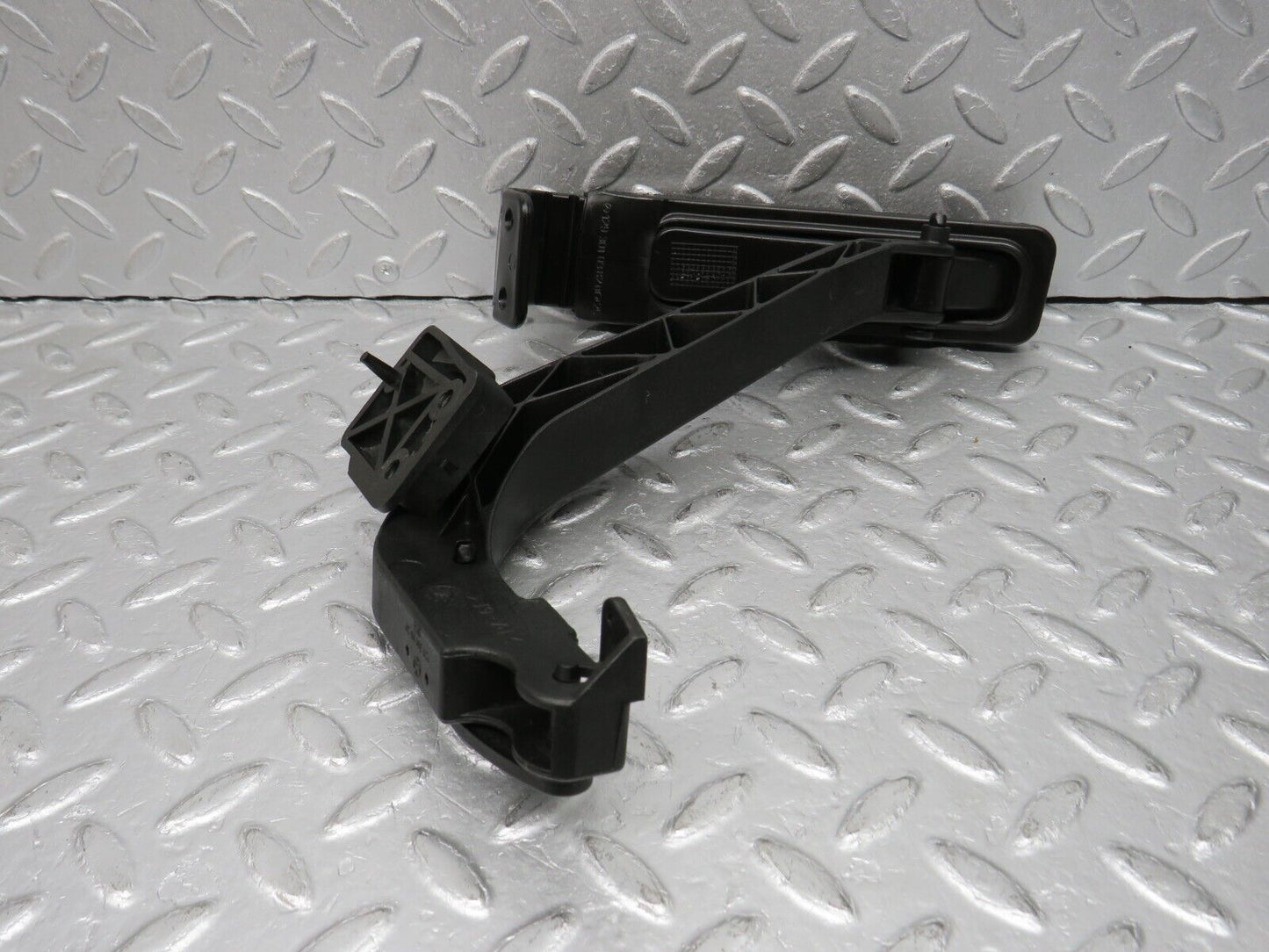 38382 Mercedes-Benz R129 280SL Coupe Accelerator Pedal With Linkage 1293000004