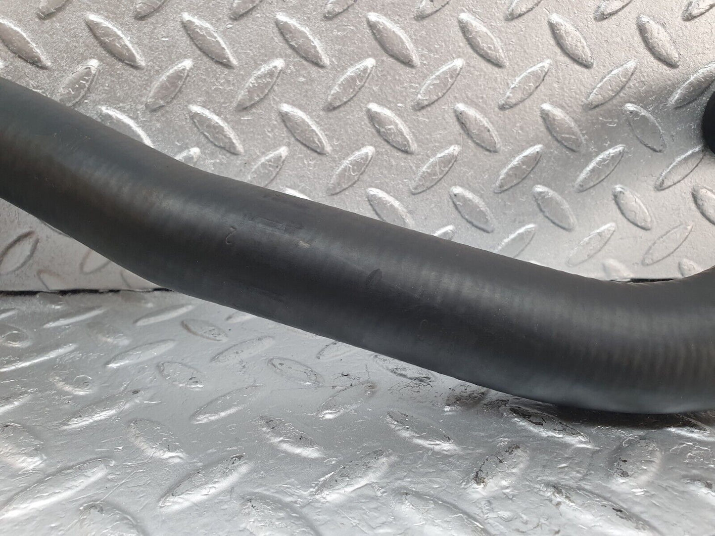 44025 Mercedes-Benz C123 230CE Coupe Radiator Hose Pipe 1235012582