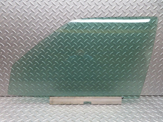 16413 Mercedes-Benz W124 260E Front Left Door Window Glass