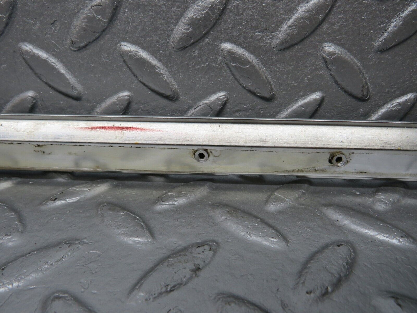 40203 Mercedes-Benz R107 Hardtop Roof Chrome Right Side