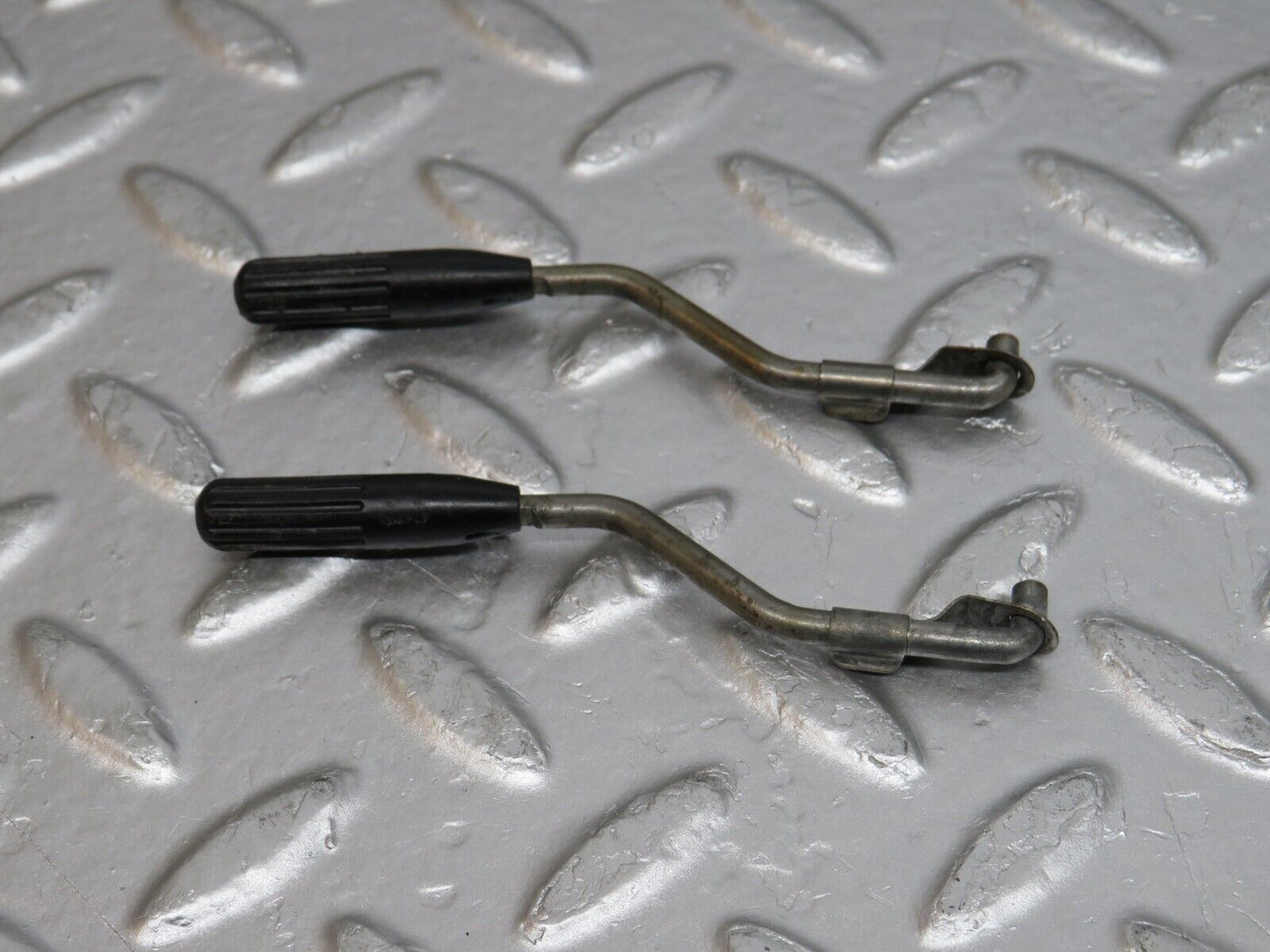 32294 Mercedes-Benz W123 230E Front Door Lock Knob Pair