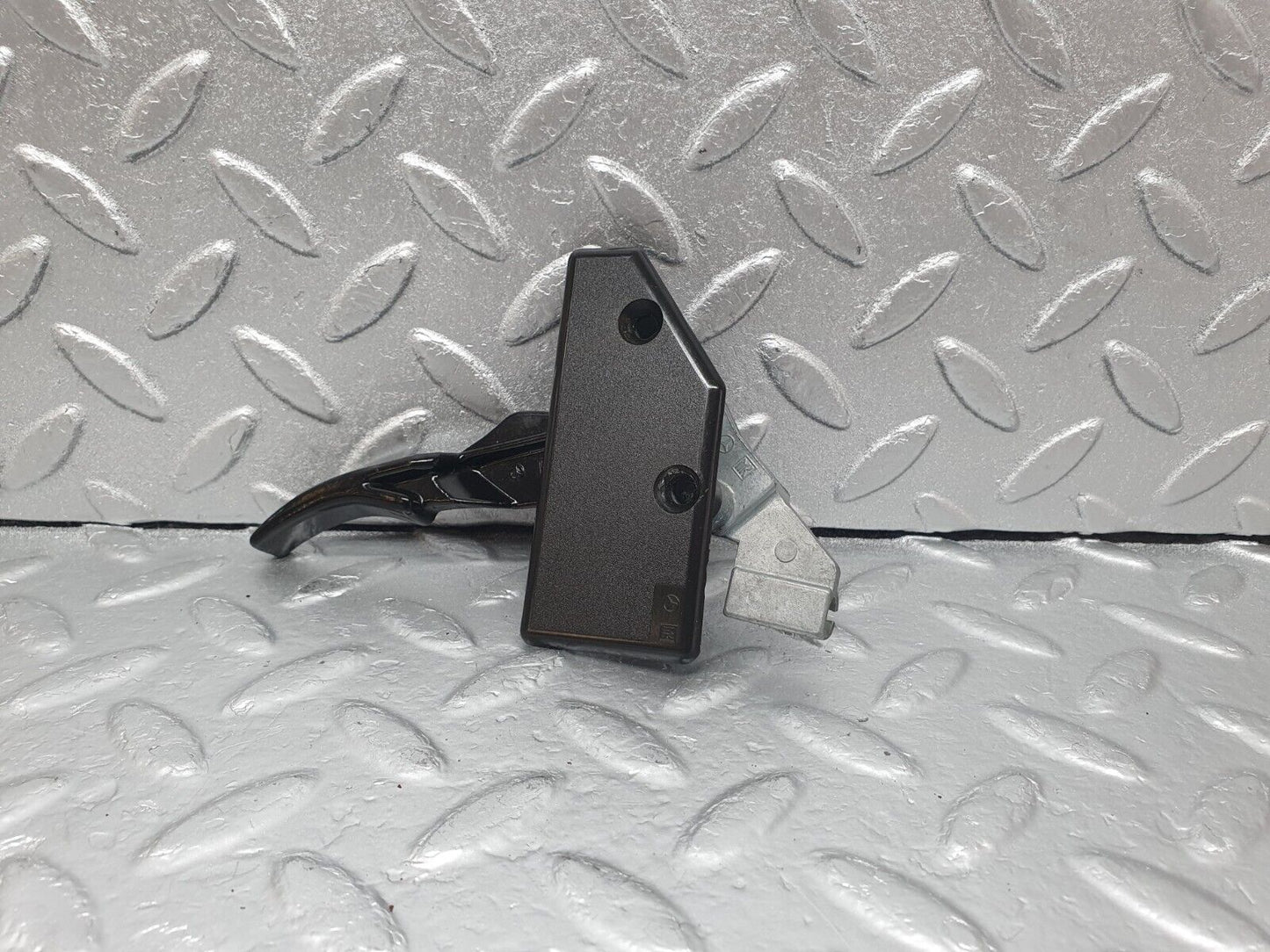 43533 Mercedes-Benz C126 380SEC Coupe Hood Opener Bonnet Opener