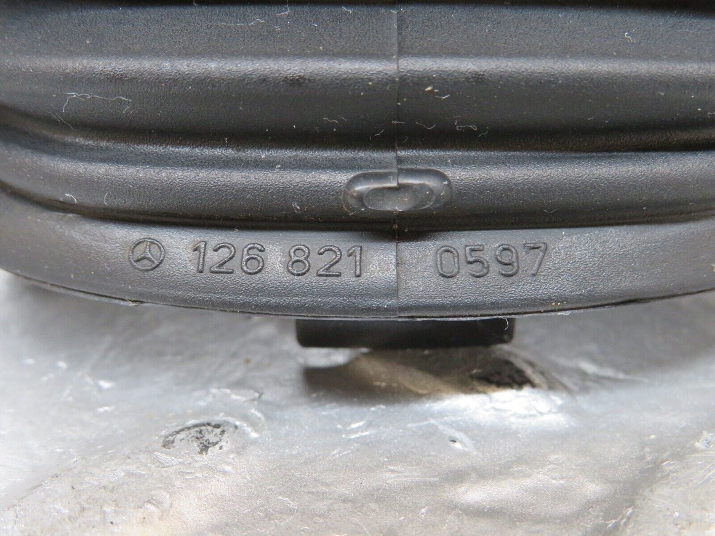 25791 Mercedes-Benz W124 280E Rear Door Wire Protector Rubber Pair 1248210597