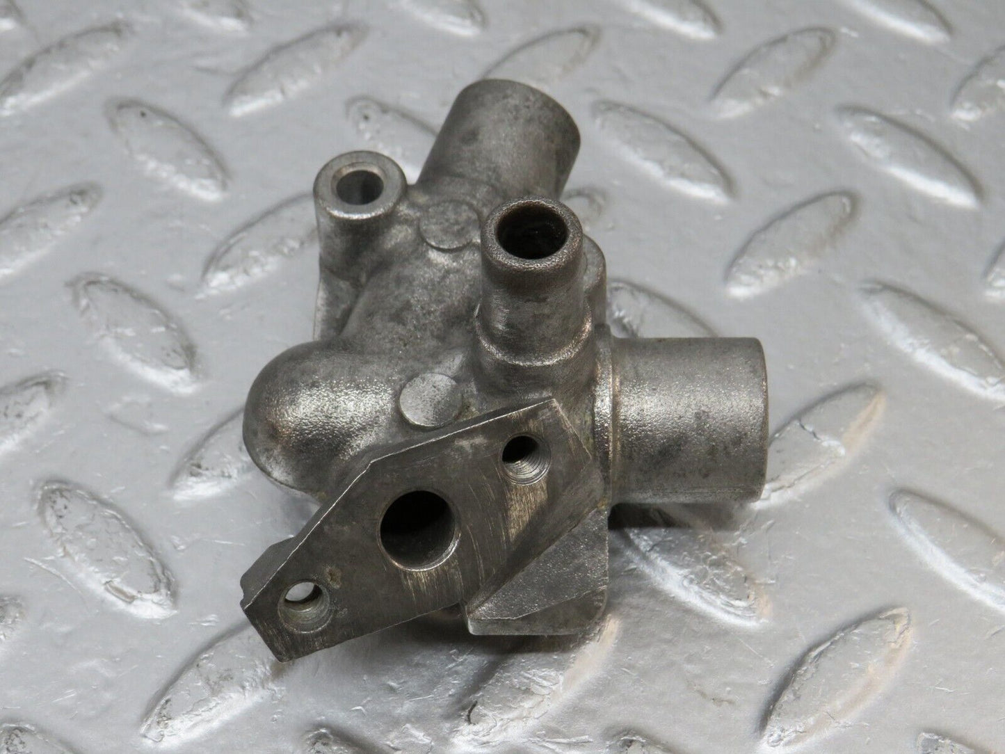 34485 Mercedes-Benz C126 380SEC Coupe Cold Start Valve Housing VDO 1160940812