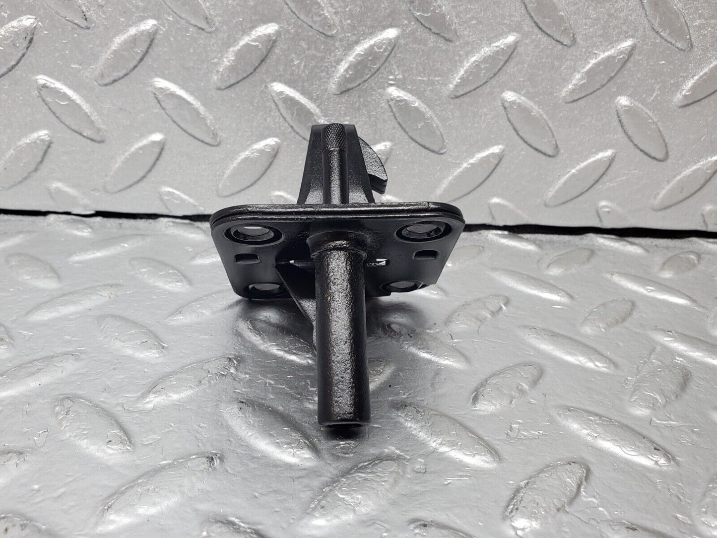 44496 Mercedes-Benz W123 280E Bonnet Lock Latch