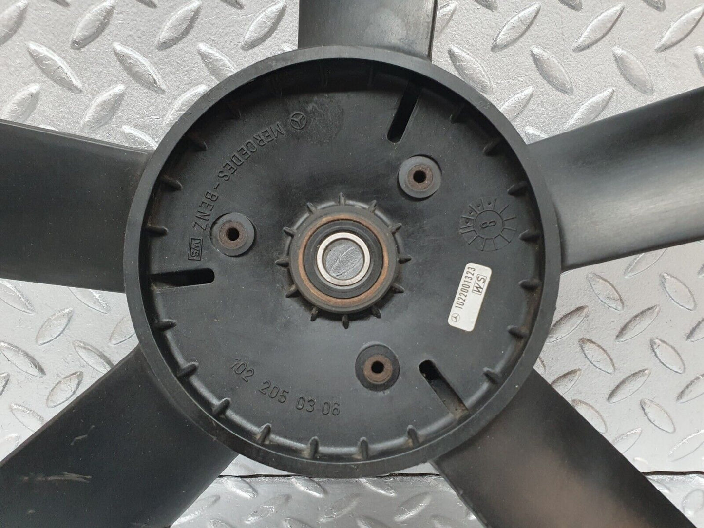 41413 Mercedes-Benz W124 200E Engine Cooling Fan 1022050306 1022001323
