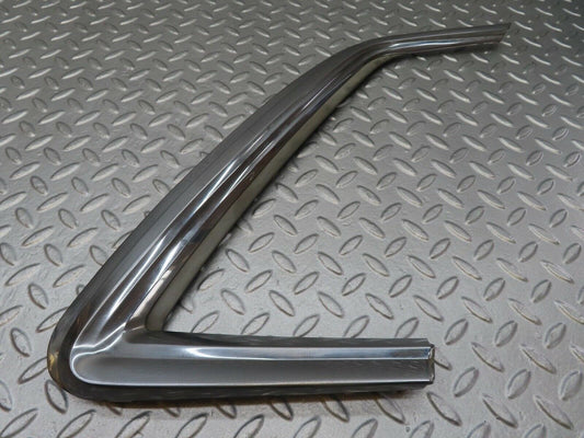 14010 Mercedes-Benz C107 280SLC Quarter Window Trim Right 1076980289