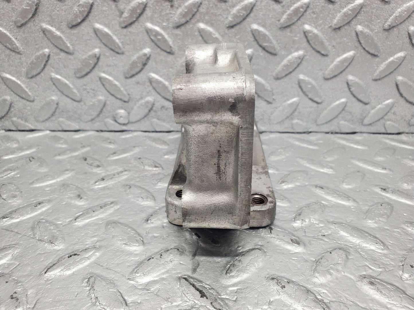 W112 air compressor support bracket used OEM