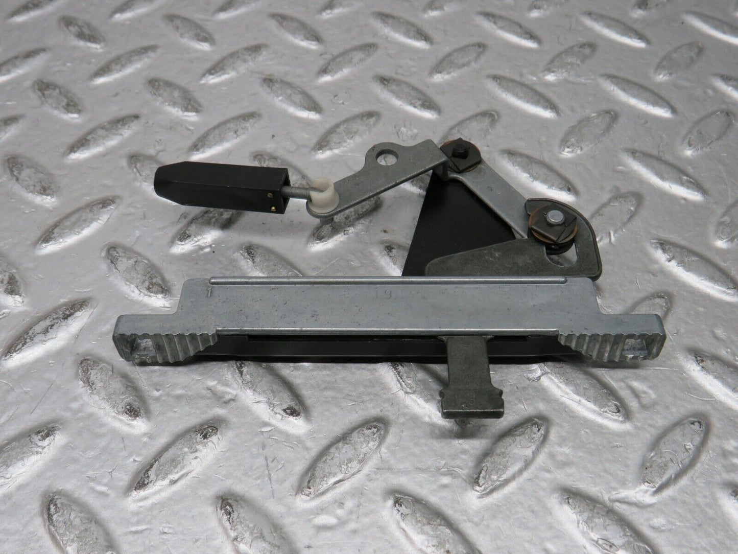 28657 Mercedes-Benz W123 230E Heater Control Switch 1238300085