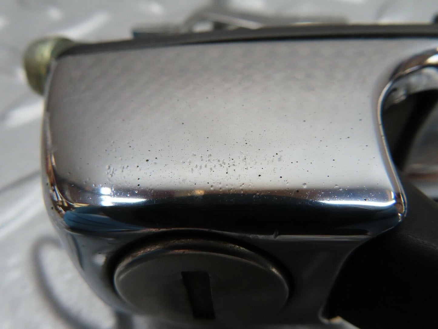 15968 Mercedes-Benz W123 280E Front Left Exterior Door Handle No Key