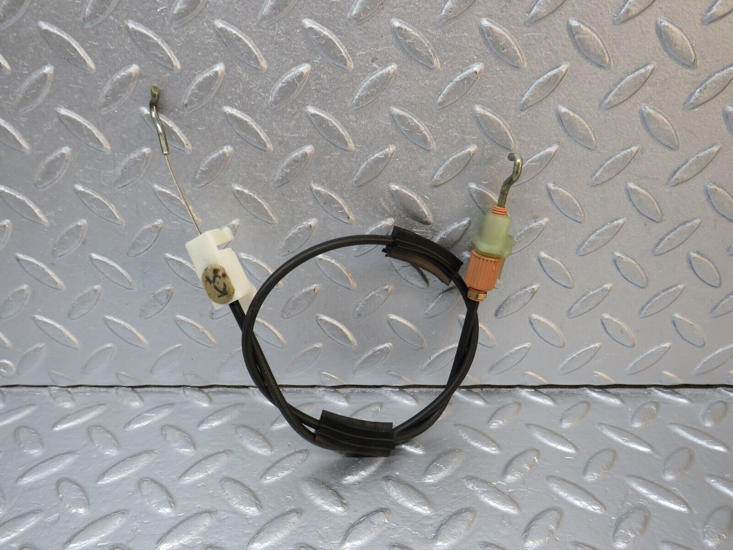 39753 Mercedes-Benz R129 320SL Coupe Door Lock Cable