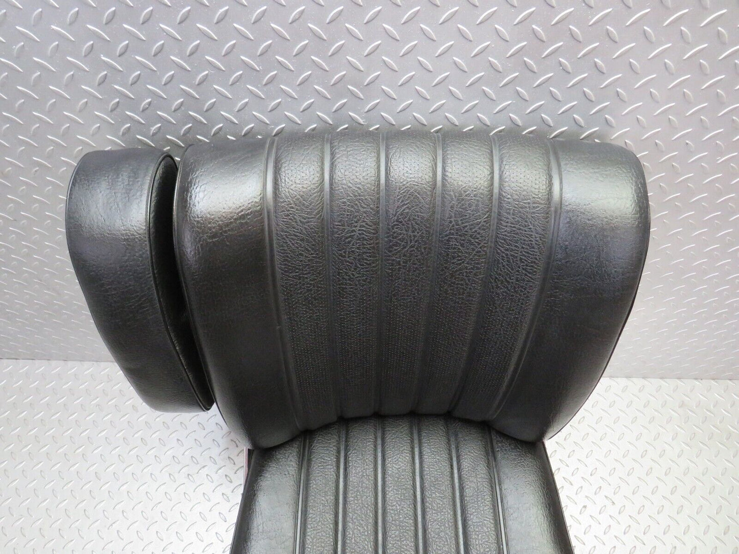 35884 Mercedes-Benz W108 Front Left Seat Black