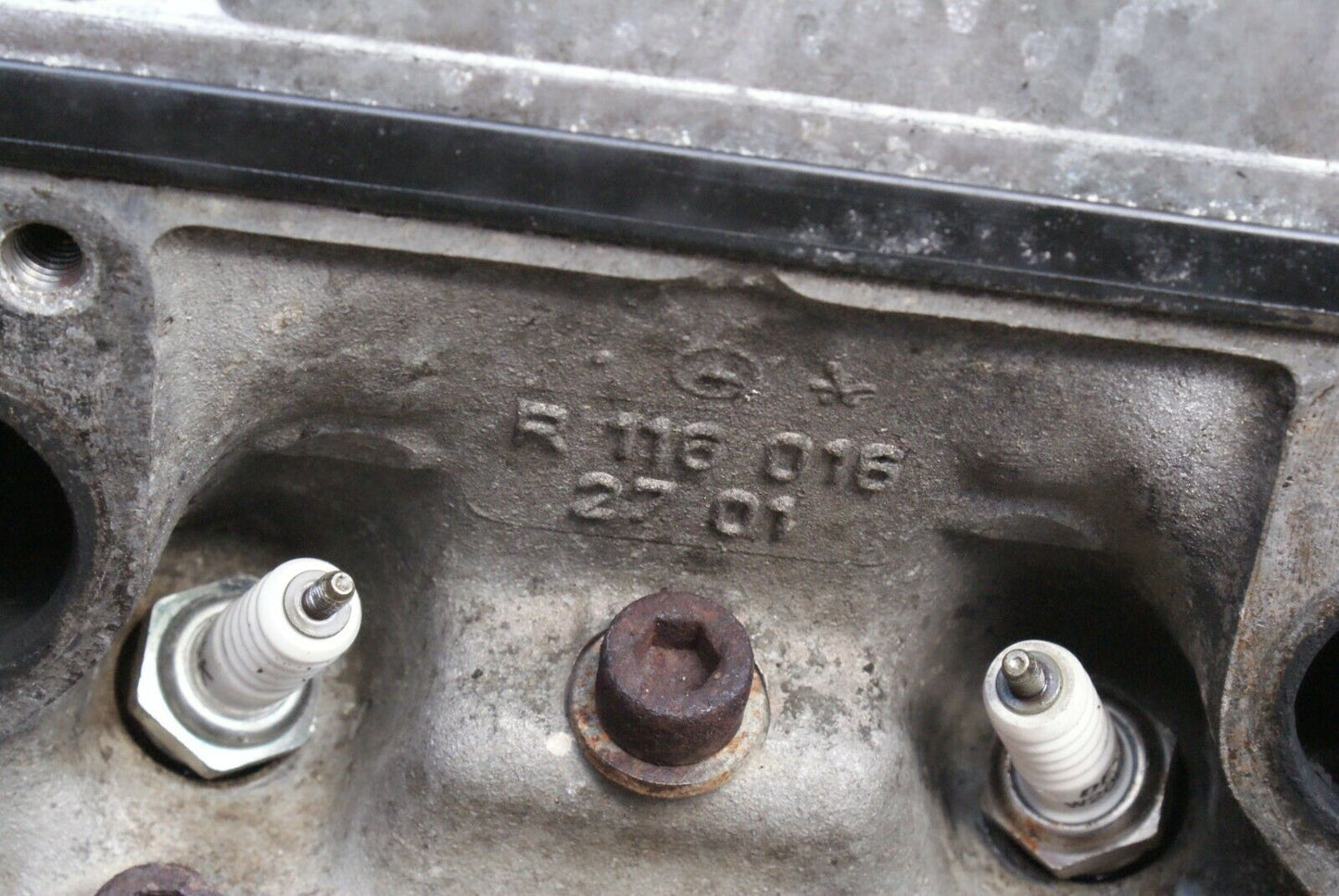 2539 Mercedes-Benz W116 350SE Complete Engine M116.985 V8 1160111001