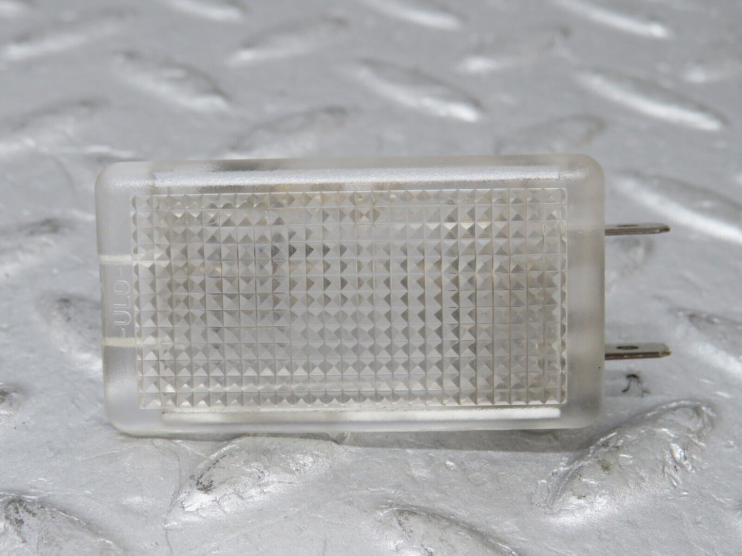 36052 Mercedes-Benz W126 420SE Glove Box Light 1268201301