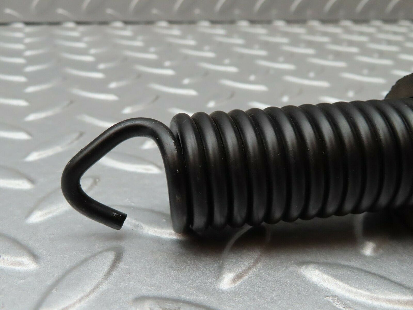 3445 Mercedes-Benz W115 220D Bonnet Hinge Spring