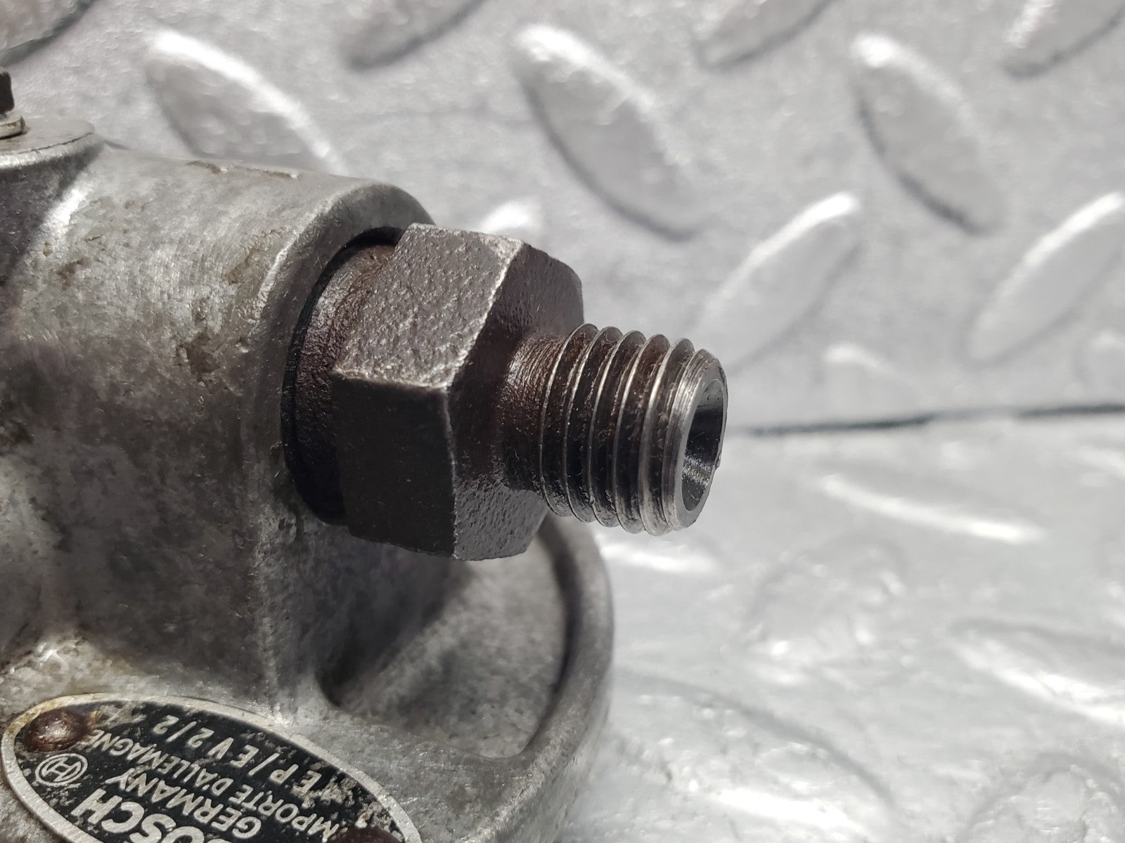 W112 cold start valve housing used OEM