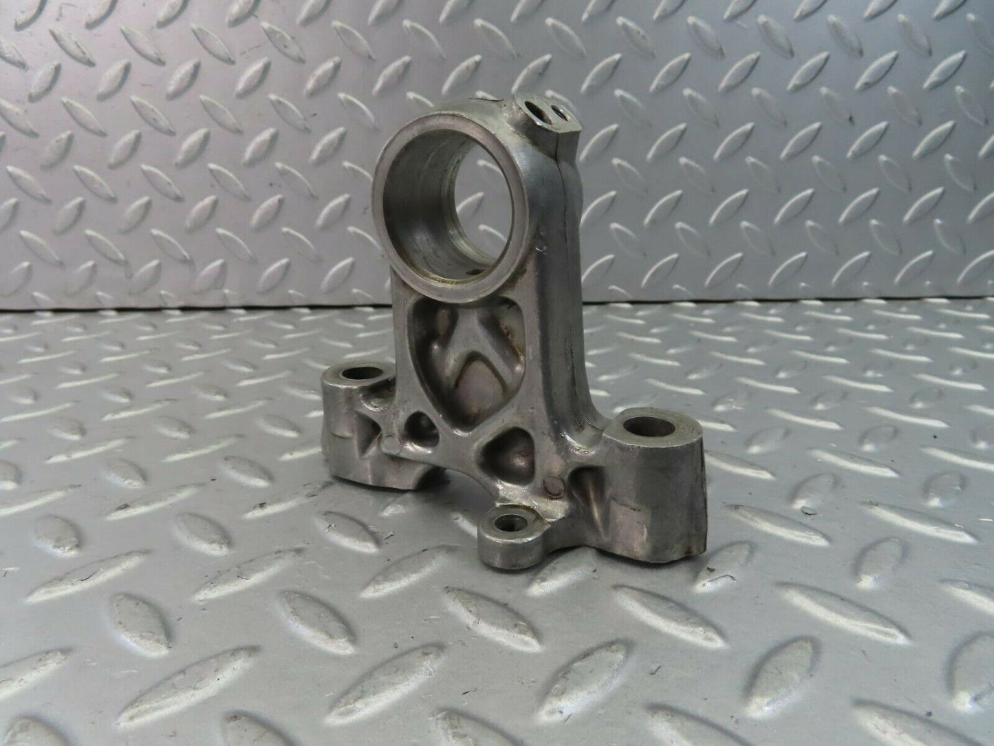 8948 Mercedes-Benz W108 Camshaft Tower Bearing 1800515110