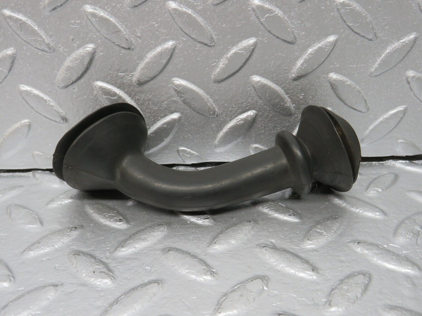 40331 Mercedes-Benz W110 230 Right Rubber Grommet Headlamp Cable 1105460085
