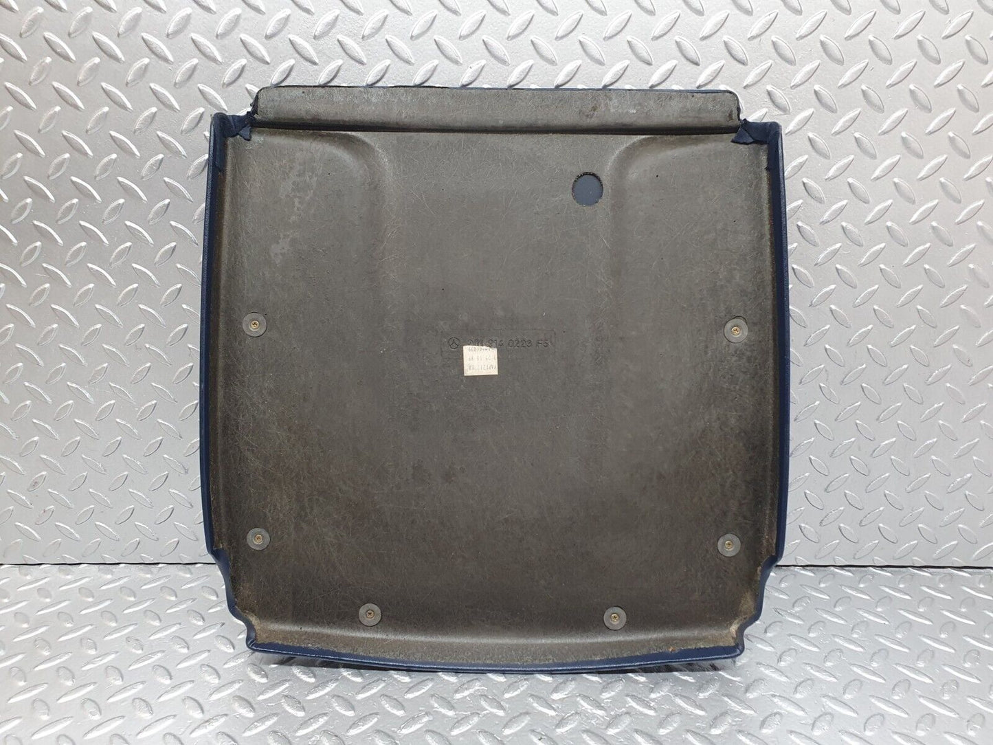 42661 Mercedes-Benz W201 190 Front Right Seat Rear Cover Blue 2019140223