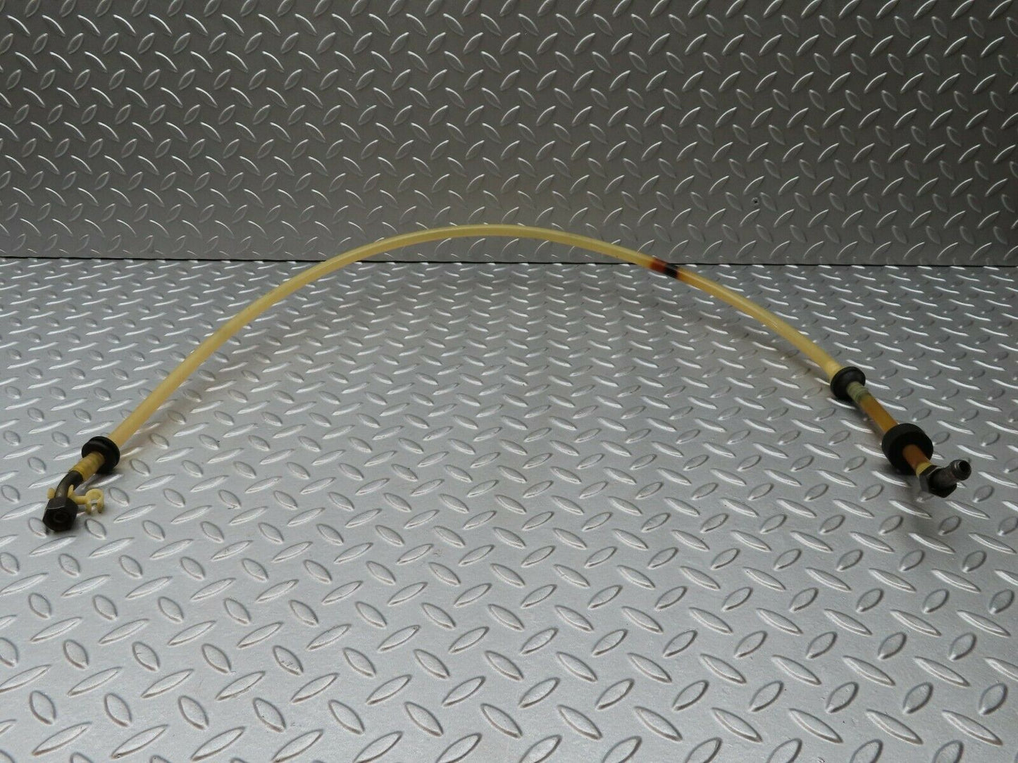 4475 Mercedes-Benz W123 230E Brake Servo Vacuum Pipe