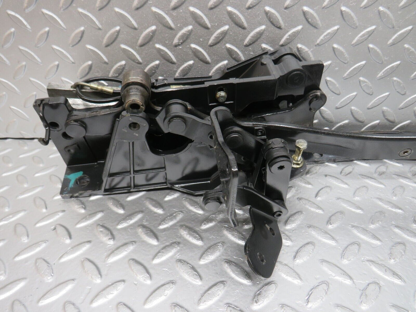 33200 Mercedes-Benz R170 Hardtop Rear Right Folding Hinge Mechanism 100348000