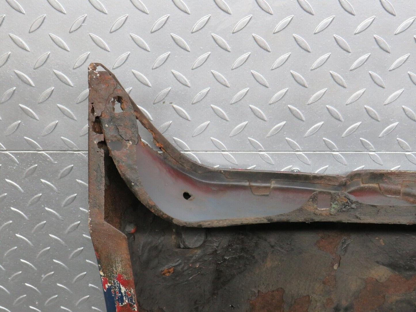 40526 Mercedes-Benz W110 230 Front Right Wing Fender Panel