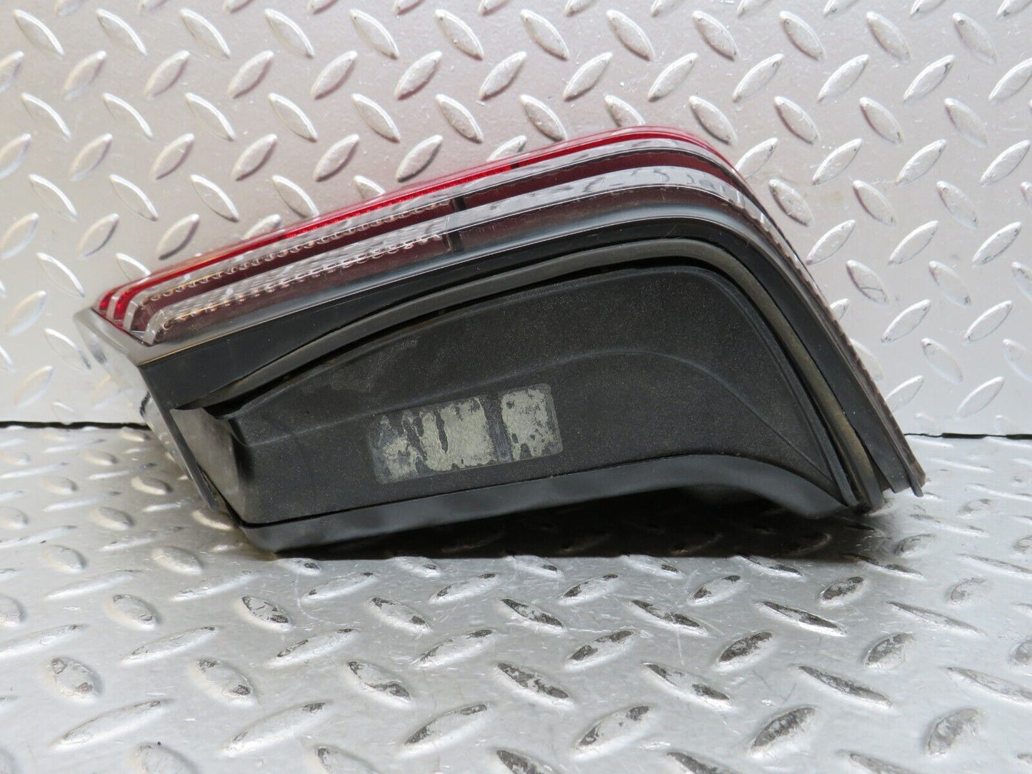 29041 Mercedes-Benz C124 320CE Coupe Tail Light Left Side