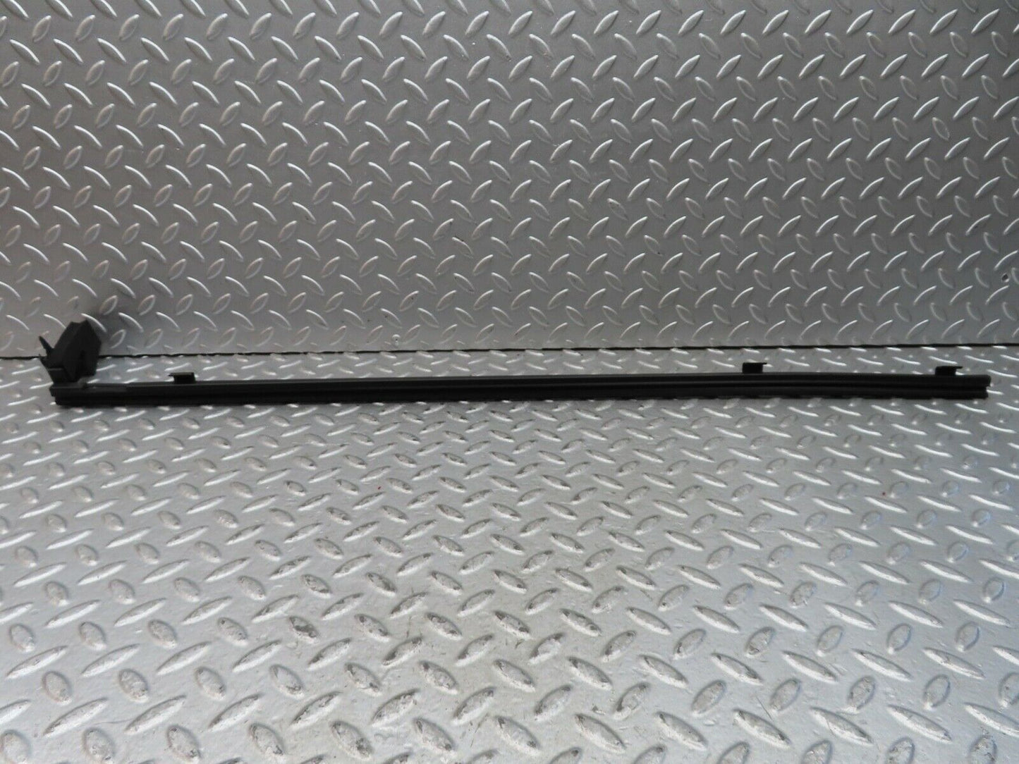 19739 Mercedes-Benz C140 CL420 Coupe Right Door Inner Window Weatherstrip Seal
