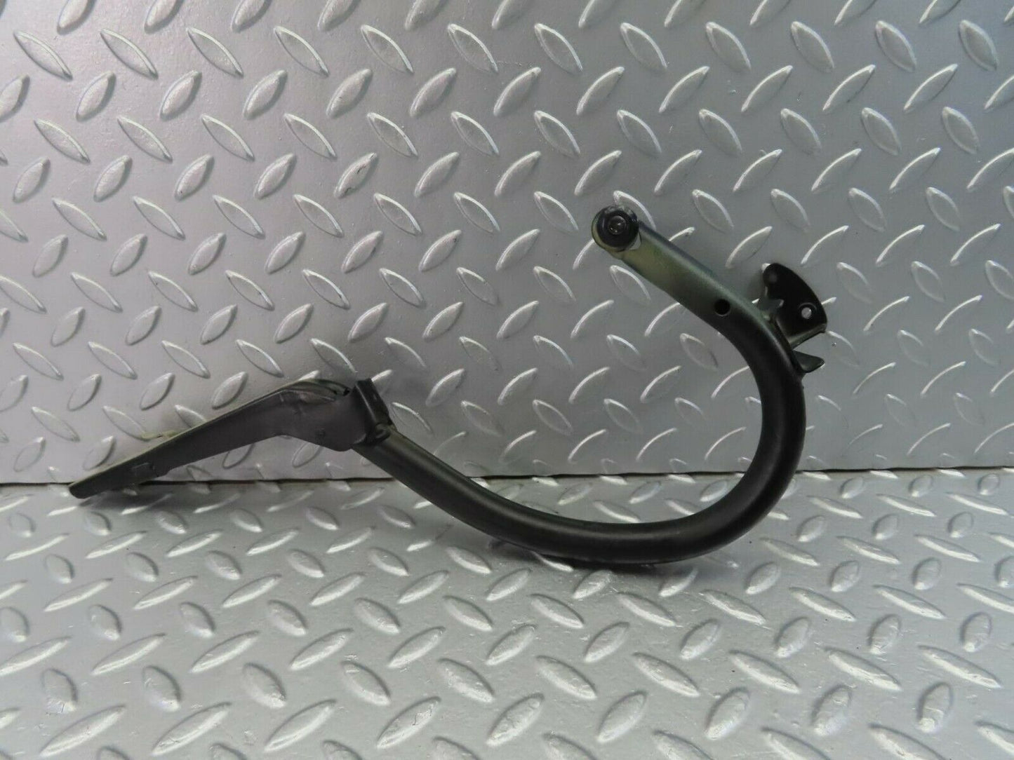 10479 Mercedes-Benz W201 190E Boot Lid Trunk Hinge Left Side