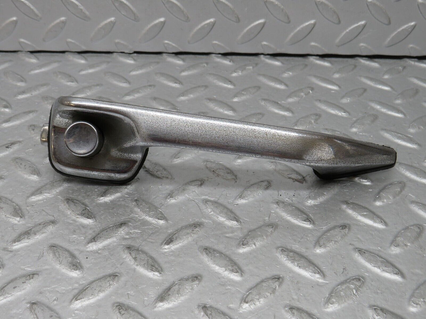 35739 Mercedes-Benz W108 Chrome Door Handle Rear Right 1087661202