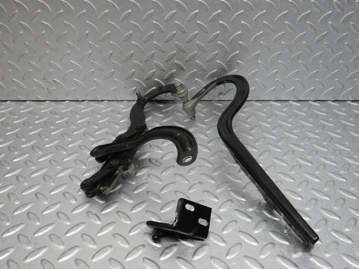 39794 Mercedes-Benz R129 320SL Coupe Trunk Boot Soft Top Hinge Right Side